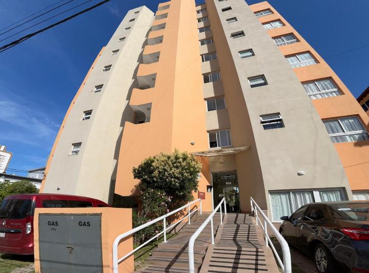 Departamento · 63m² · 3 Ambientes · 1 Cochera