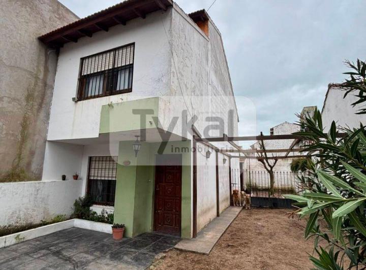 Departamento · 75m² · 4 Ambientes · 1 Cochera