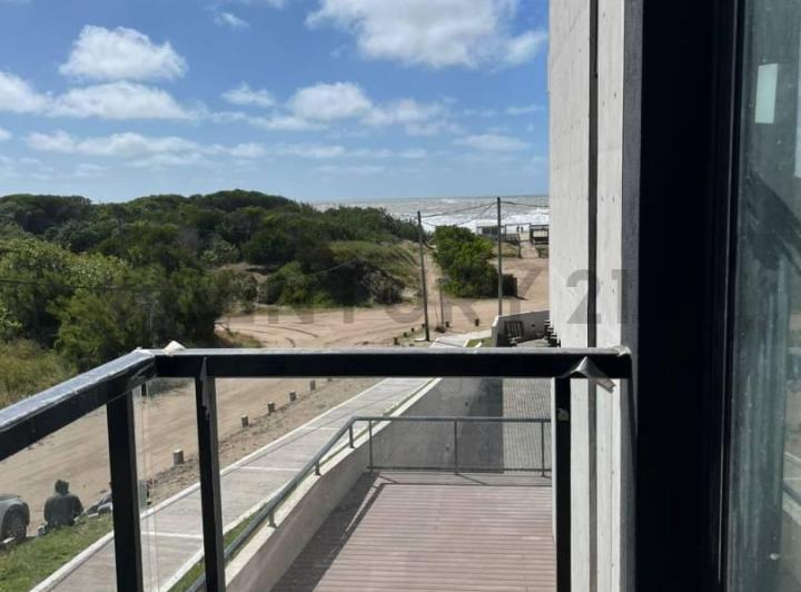 Departamento · 40m² · 2 Ambientes · 1 Cochera