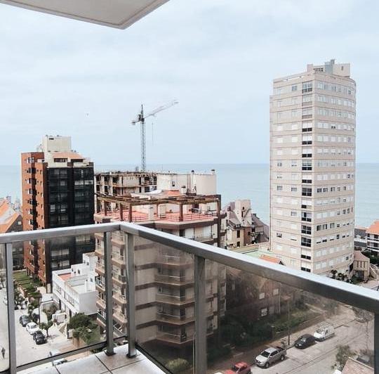 Departamento · 150m² · 3 Ambientes · 1 Cochera