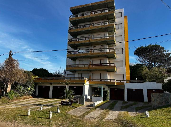 Departamento · 65m² · 3 Ambientes · 1 Cochera