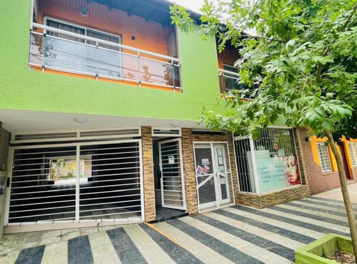 Departamento · 45m² · 2 Ambientes · 10 Cocheras