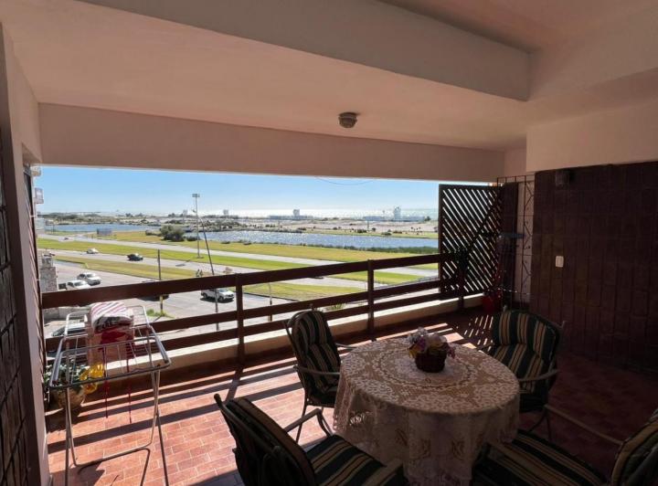 Departamento · 51m² · 2 Ambientes · 1 Cochera