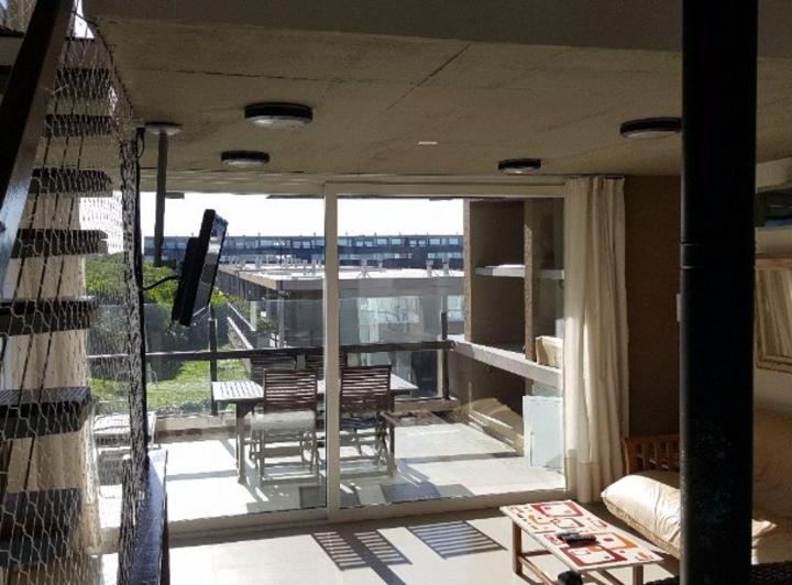 Departamento · 71m² · 2 Ambientes · 1 Cochera