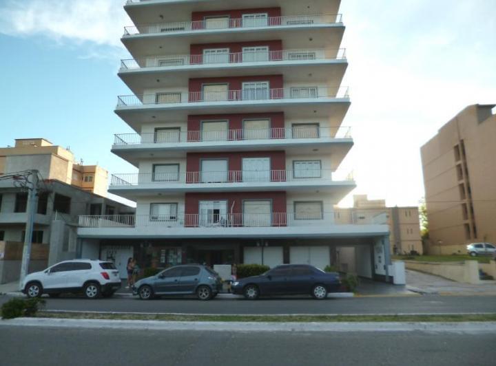 Departamento · 95m² · 4 Ambientes · 1 Cochera