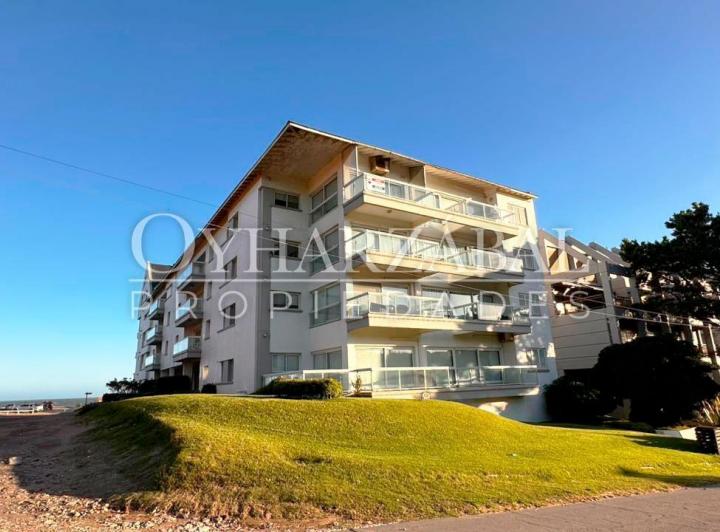 Departamento · 80m² · 3 Ambientes · 1 Cochera