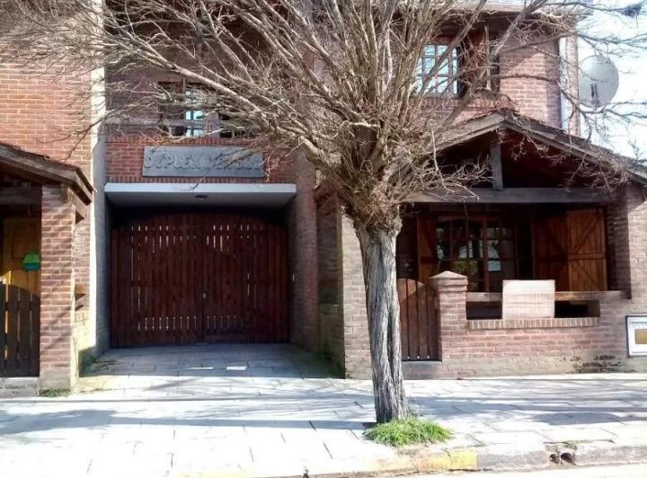 Departamento · 70m² · 5 Ambientes · 1 Cochera