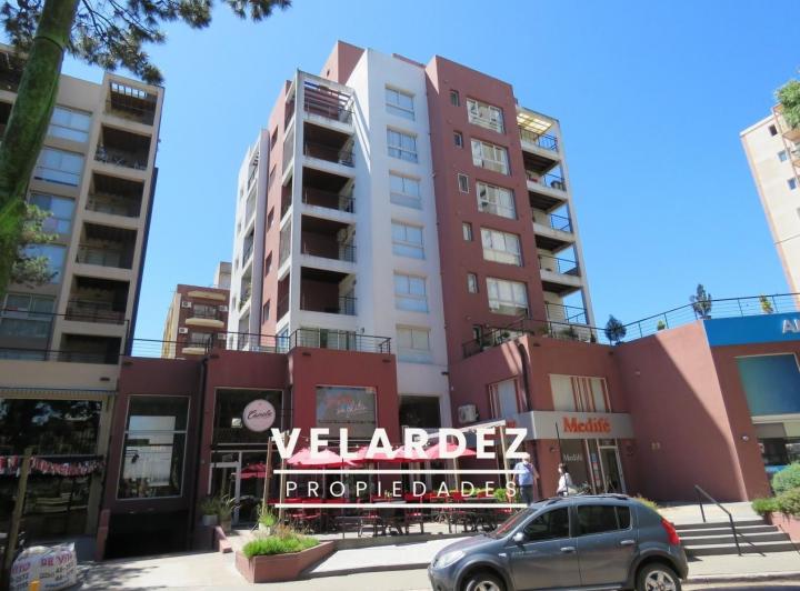 Departamento · 36m² · 2 Ambientes · 1 Cochera