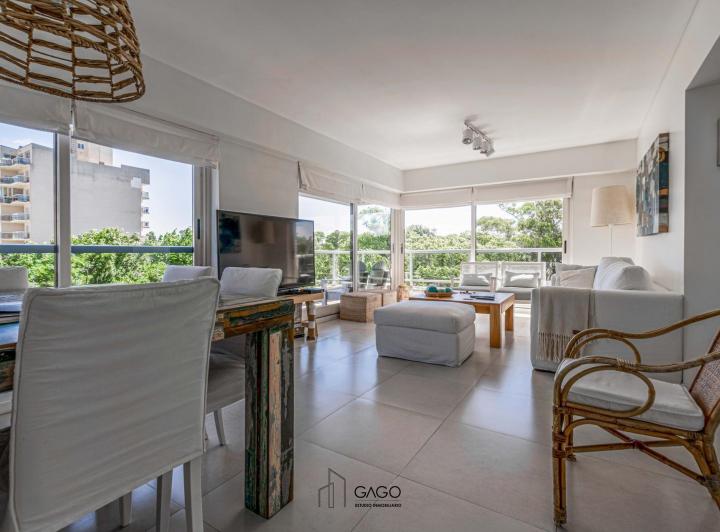 Departamento · 105m² · 4 Ambientes · 1 Cochera