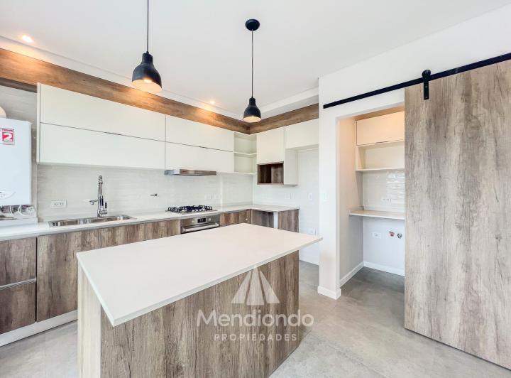 Departamento · 119m² · 4 Ambientes · 1 Cochera