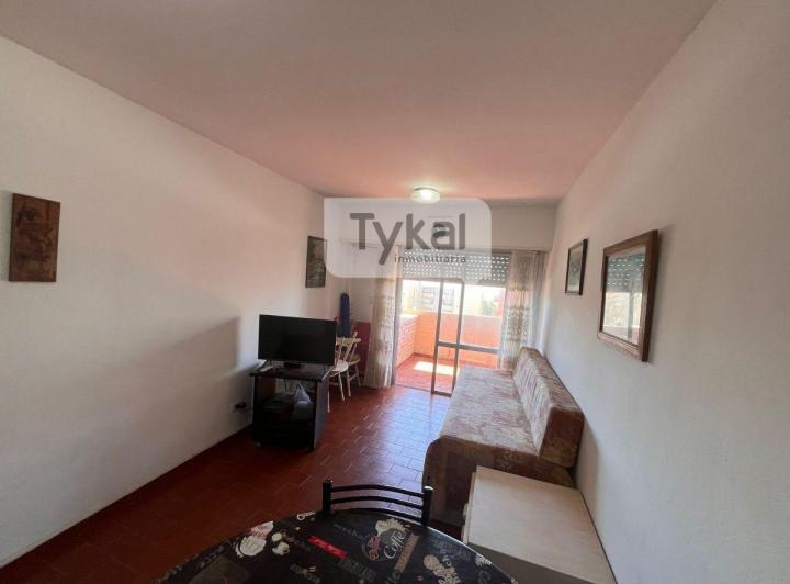 Departamento · 48m² · 2 Ambientes · 1 Cochera
