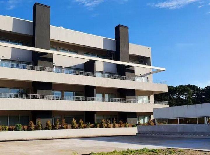 Departamento · 60m² · 2 Ambientes · 1 Cochera