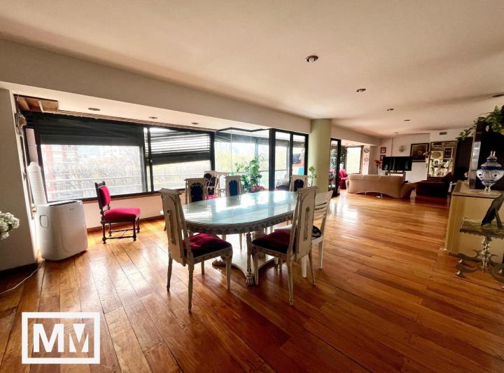 Departamento · 165m² · 4 Ambientes · 1 Cochera