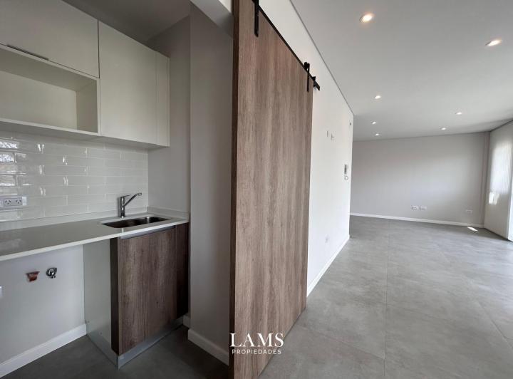 Departamento · 130m² · 4 Ambientes · 1 Cochera