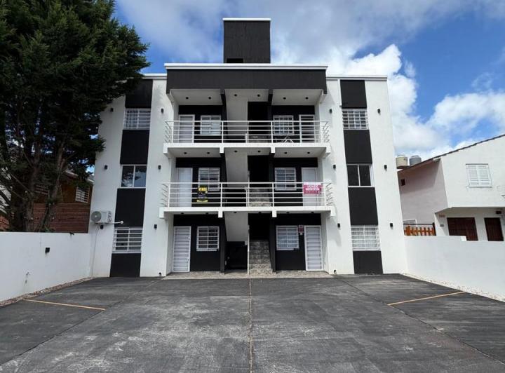 Departamento · 47m² · 3 Ambientes · 1 Cochera