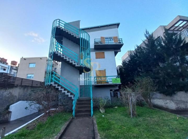 Departamento · 43m² · 3 Ambientes · 1 Cochera
