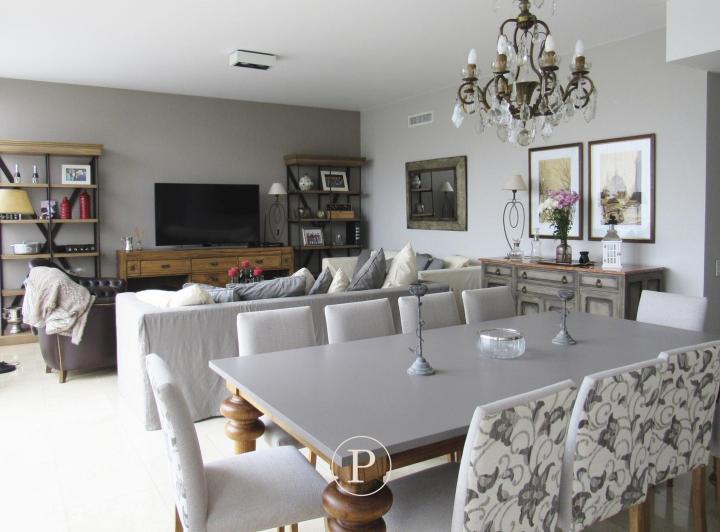 Departamento · 130m² · 4 Ambientes · 2 Cocheras