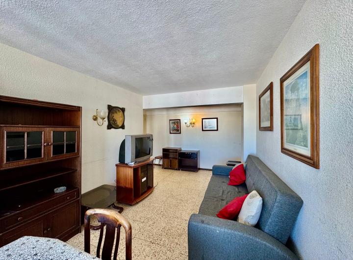 Departamento · 52m² · 2 Ambientes · 1 Cochera