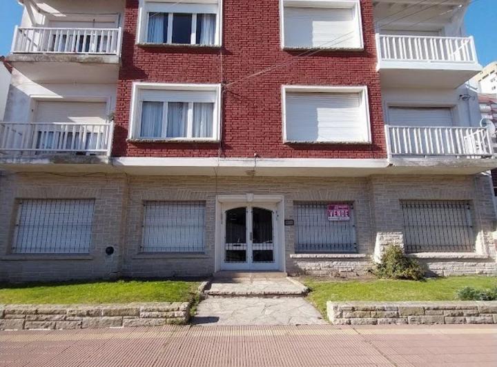Departamento · 83m² · 4 Ambientes · 1 Cochera