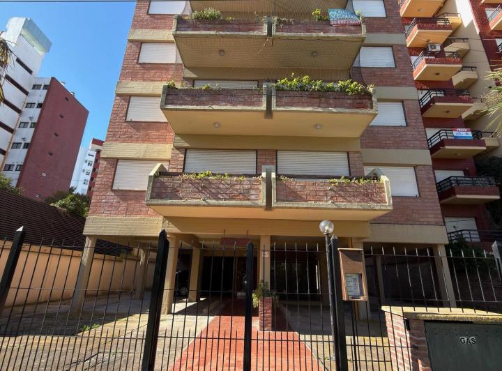 Departamento · 33m² · 2 Ambientes · 1 Cochera
