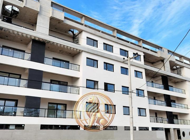 Departamento · 42m² · 2 Ambientes · 1 Cochera