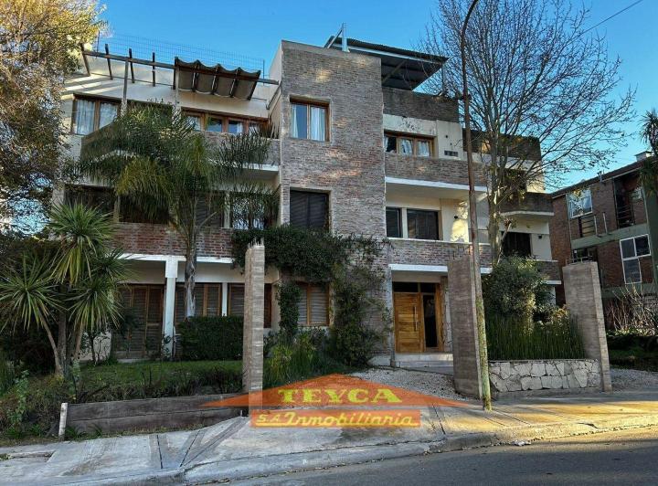 Departamento · 40m² · 2 Ambientes · 1 Cochera