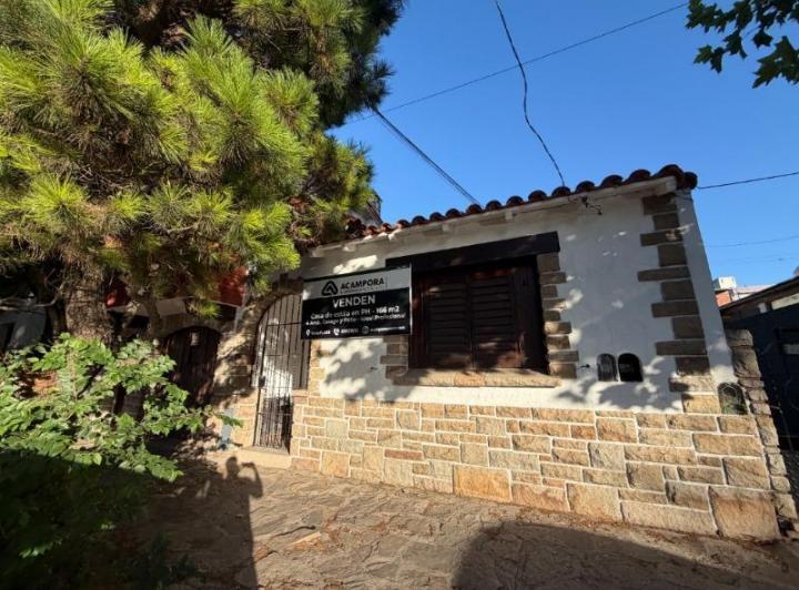 PH · 166m² · 4 Ambientes · 1 Cochera