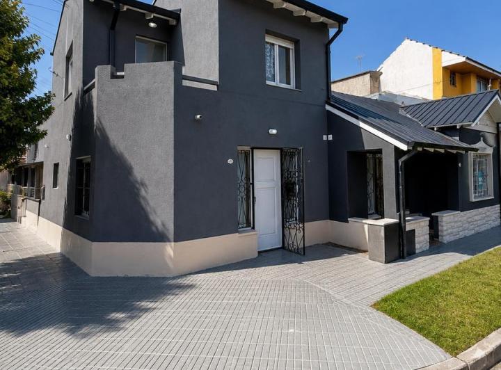 PH · 80m² · 3 Ambientes · 1 Cochera