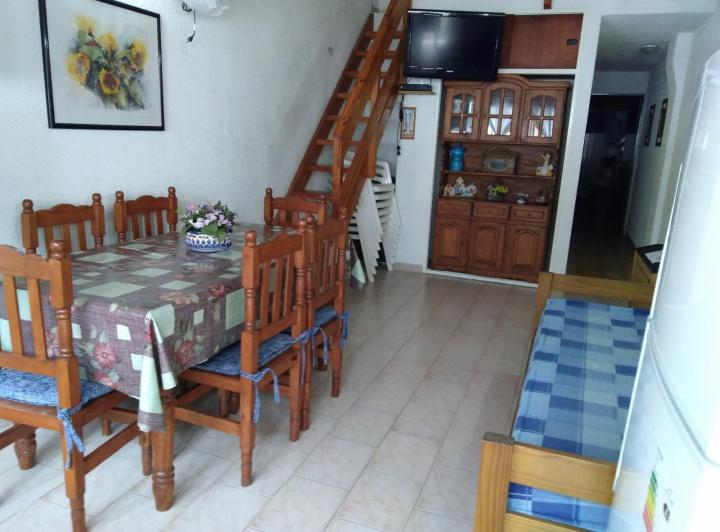 PH · 145m² · 5 Ambientes · 1 Cochera