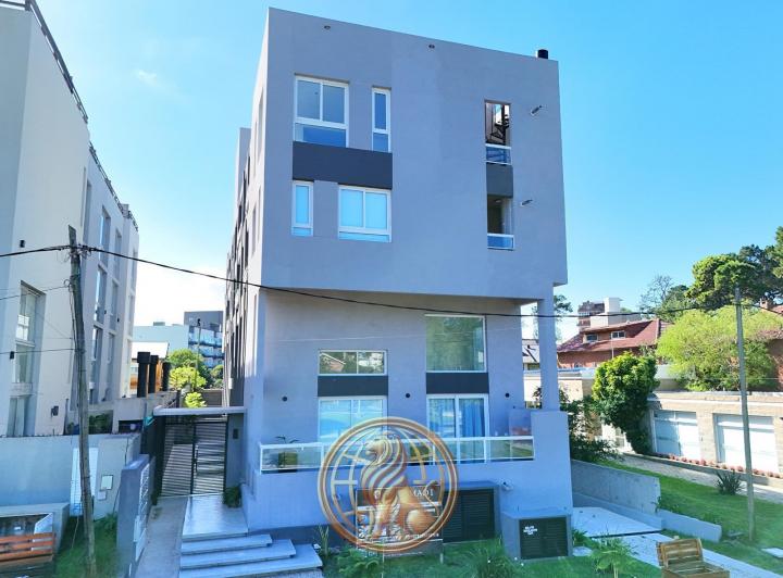 PH · 82m² · 3 Ambientes · 1 Cochera