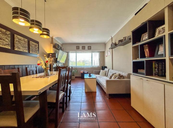 PH · 394m² · 4 Ambientes · 2 Cocheras
