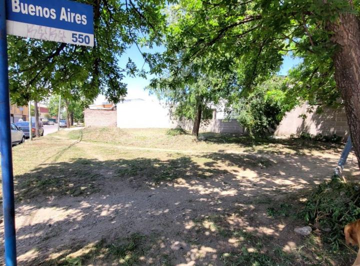 Terreno · 232m²