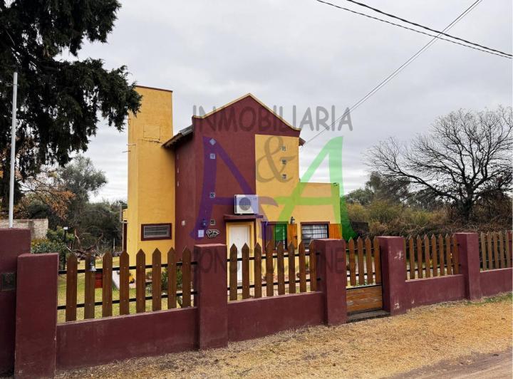 Casa · 130m² · 5 Ambientes · 1 Cochera