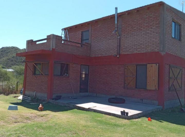 Casa · 110m² · 4 Ambientes · 1 Cochera