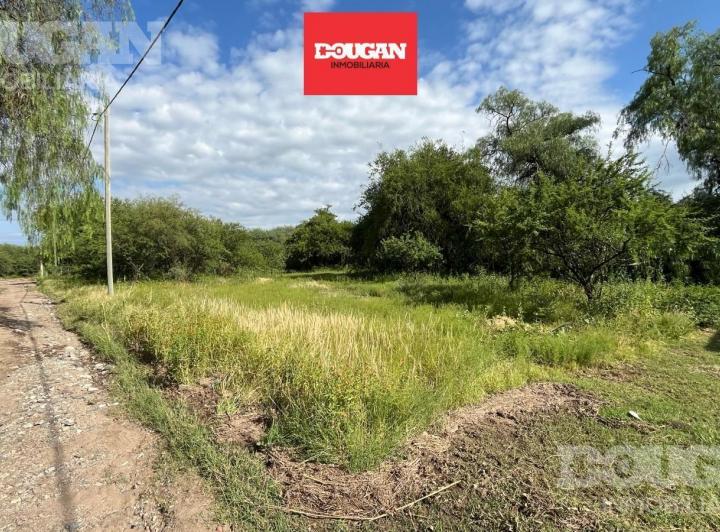 Terreno · 600m²