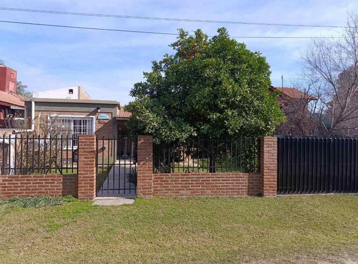 Casa · 75m² · 3 Ambientes · 1 Cochera