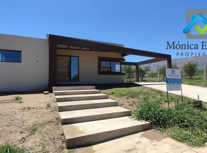 Casa · 113m² · 5 Ambientes · 1 Cochera