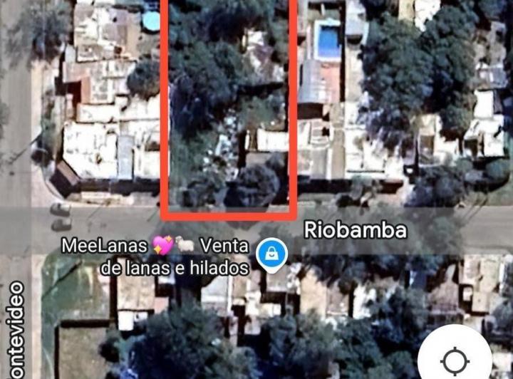 Terreno · 1400m²