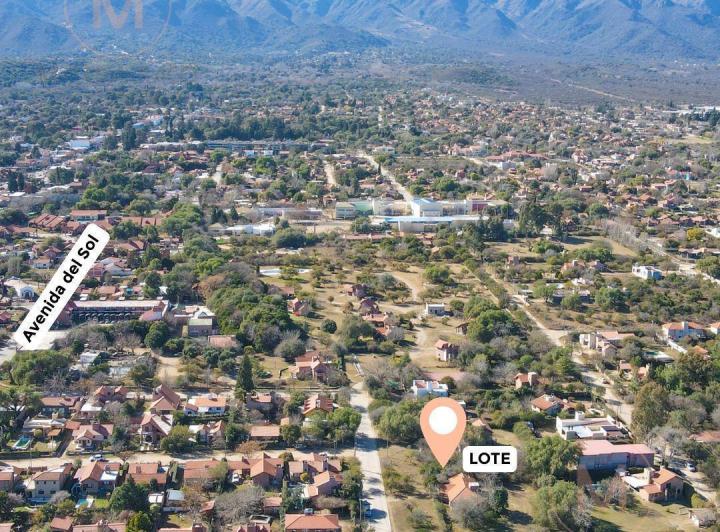 Terreno · 740m²