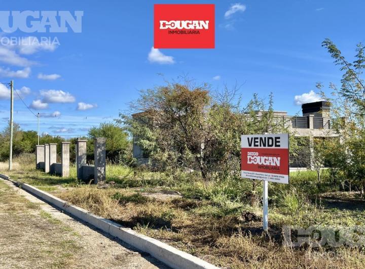 Terreno · 765m²