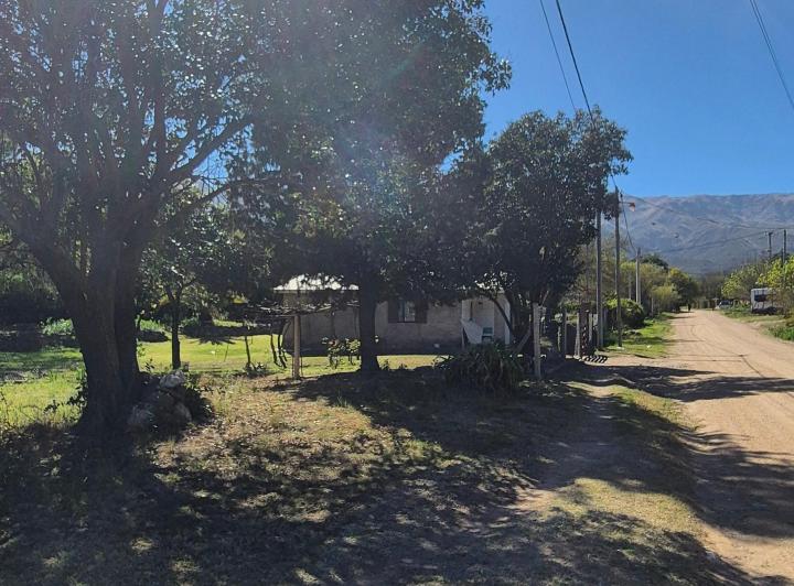Terreno · 555m²