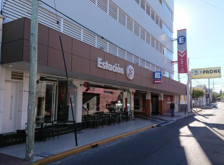 Edificio · 5600m²