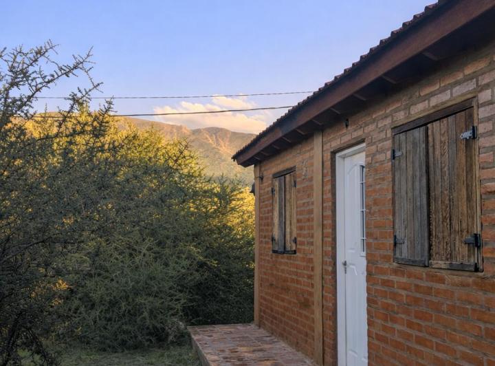 Casa · 100m² · 5 Ambientes · 2 Cocheras