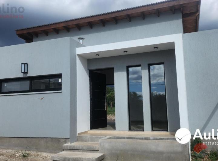 Casa · 600m² · 3 Ambientes · 1 Cochera