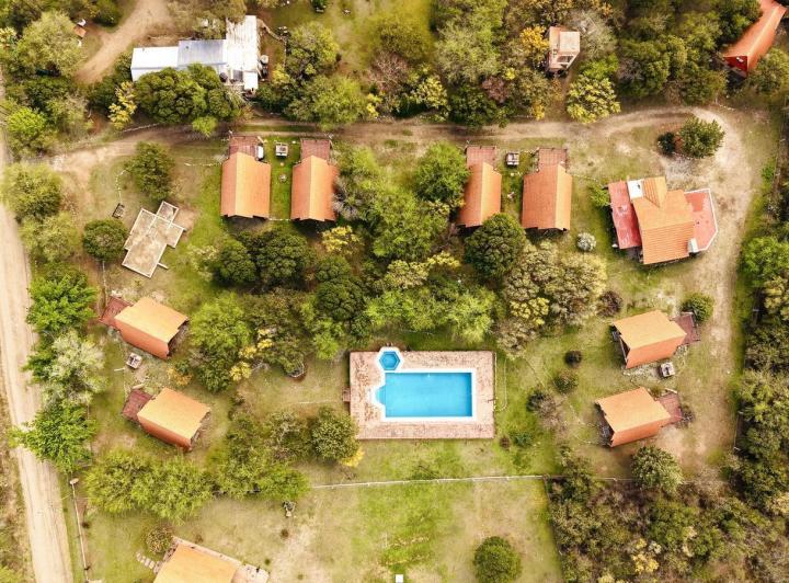 Hotel · 674m² · 29 Ambientes · 10 Cocheras