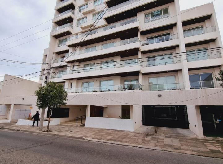Departamento · 62m² · 2 Ambientes · 1 Cochera