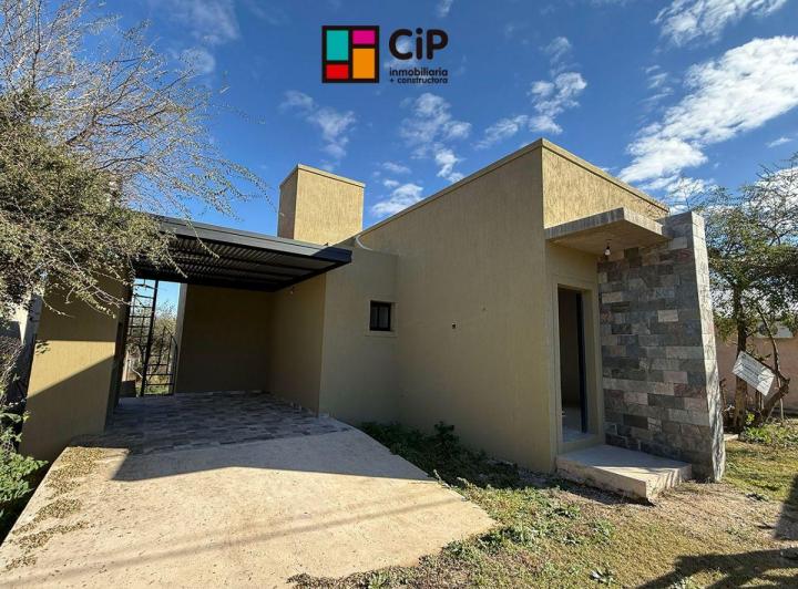 Casa · 80m² · 3 Ambientes · 1 Cochera