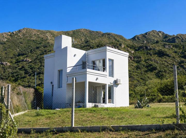 Casa · 106m² · 4 Ambientes · 1 Cochera