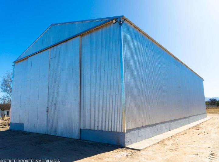 Bodega-Galpón · 200m²