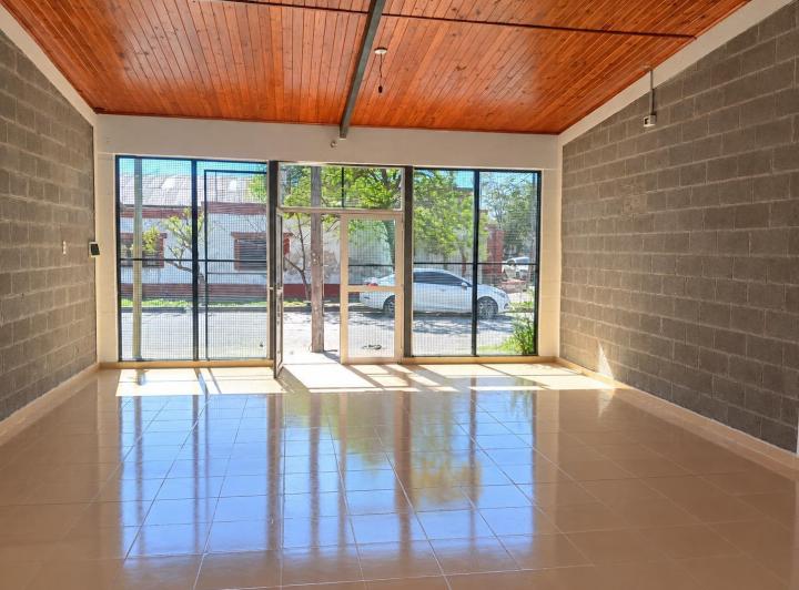 Local comercial · 120m²